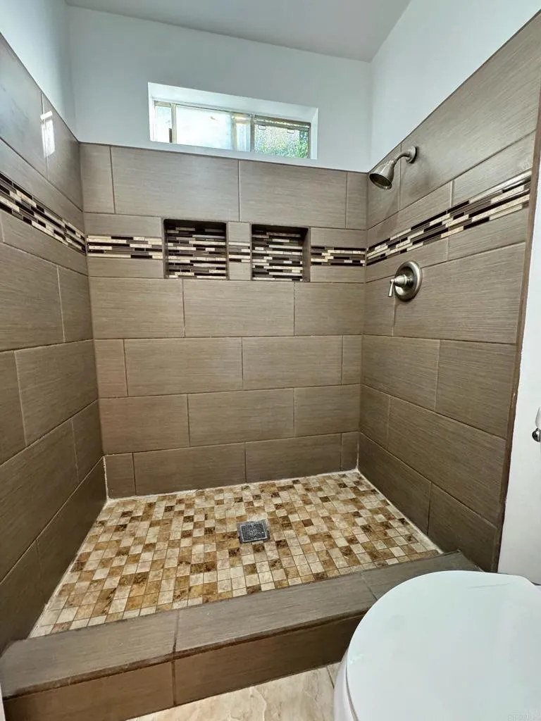 Photo #21: PTP2503811 Listing: Photo #21