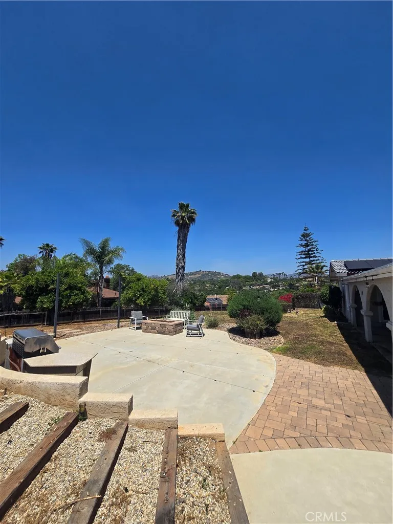 https://cdn.realtyfeed.com/cdn/127/306449497/1f527947e9d31595cc3774b5b7bc14cc.webp