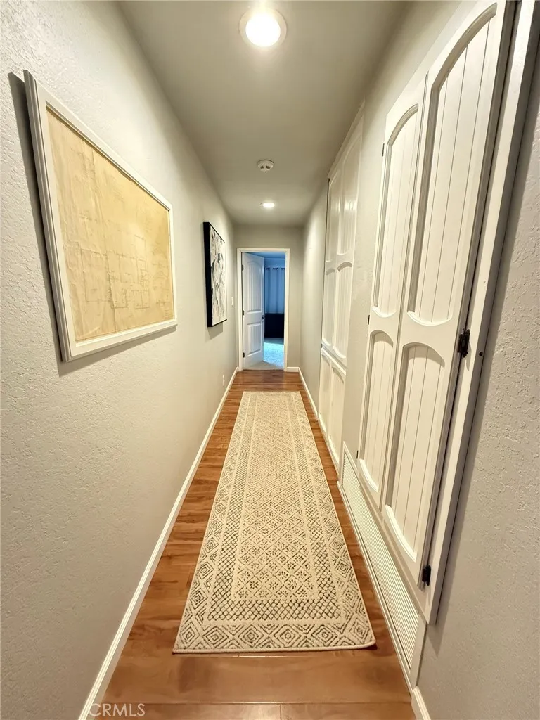 https://cdn.realtyfeed.com/cdn/127/306449497/405ac2deaf8b25ee14077023a0d491ac.webp