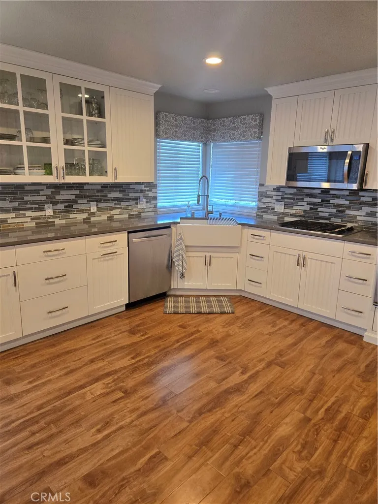 https://cdn.realtyfeed.com/cdn/127/306449497/6d73691e0b4dd9b8ab5aed625a4ae731.webp