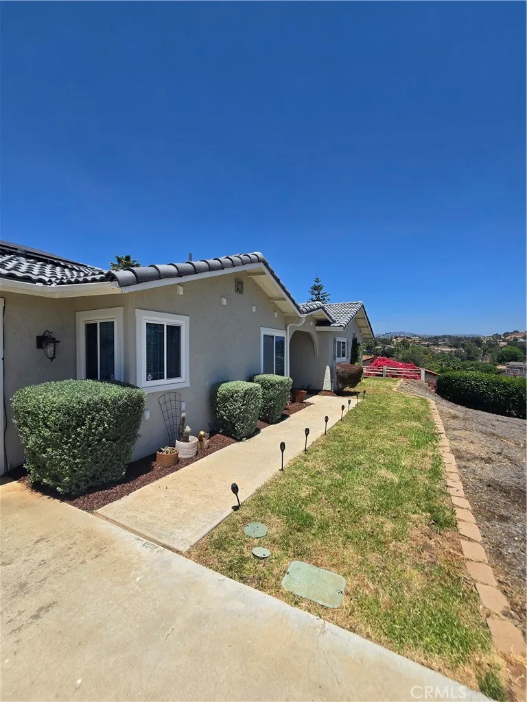 https://cdn.realtyfeed.com/cdn/127/306449497/ed42d5461a1305791e1d1194bcd7e43a.webp