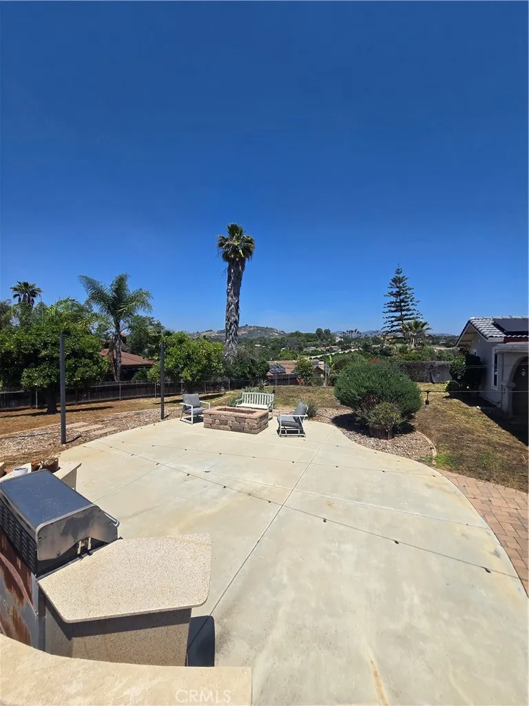 https://cdn.realtyfeed.com/cdn/127/306449497/f392b7b18346bc2f33cc6a86de11b540.webp