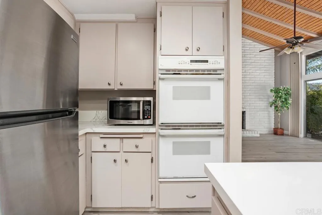 https://cdn.realtyfeed.com/cdn/127/306449834/416b2b102e7f47289ff5592c065b56f4.webp