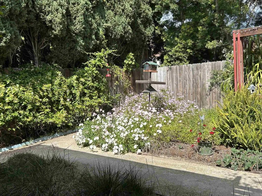 Photo #25: PTP2503823 Listing: Photo #25