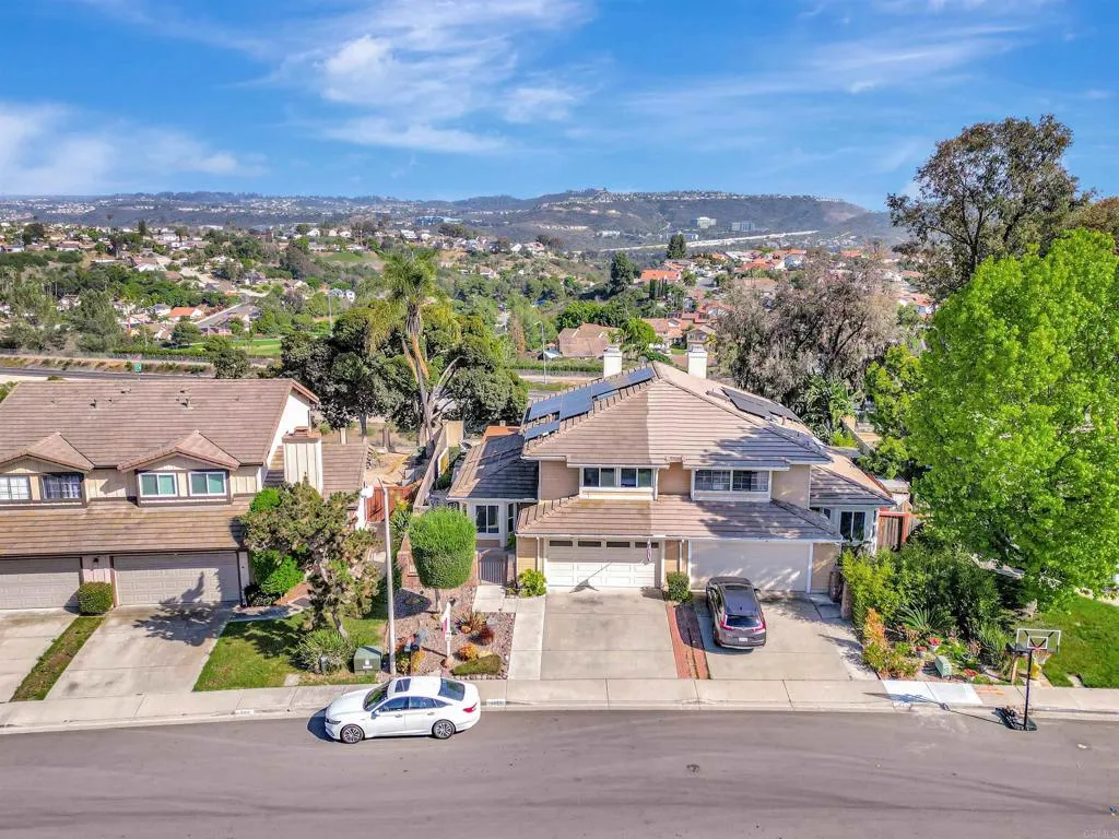 https://cdn.realtyfeed.com/cdn/127/306449874/3c8cc9f79a2abffcdf38cecd35bfdc35.webp
