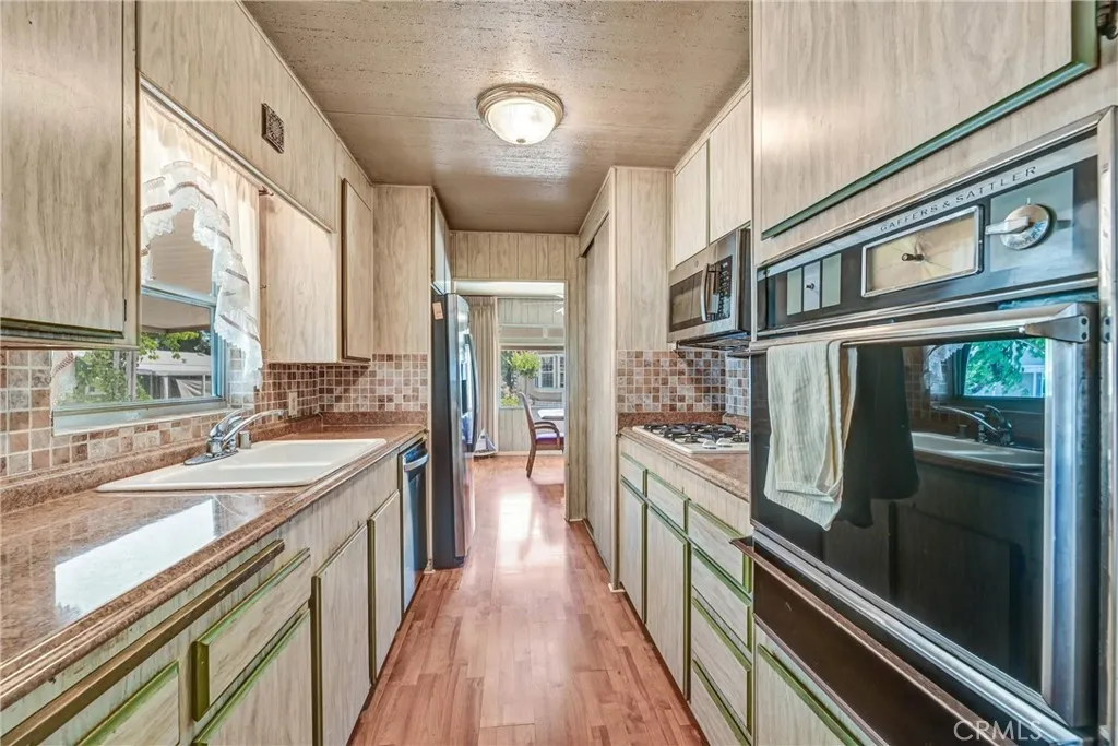 https://cdn.realtyfeed.com/cdn/127/306450033/a435ec066b914b0952c5010a6c63d942.webp