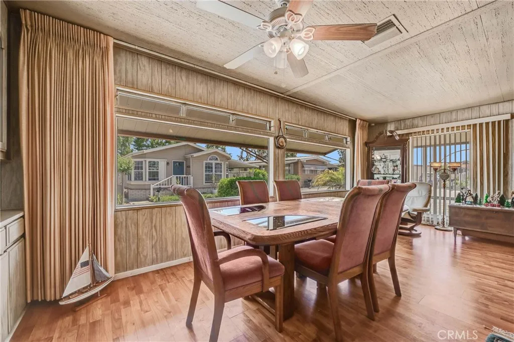 https://cdn.realtyfeed.com/cdn/127/306450033/bfdad222d004fe7c3d66c51b0aa1e3e8.webp