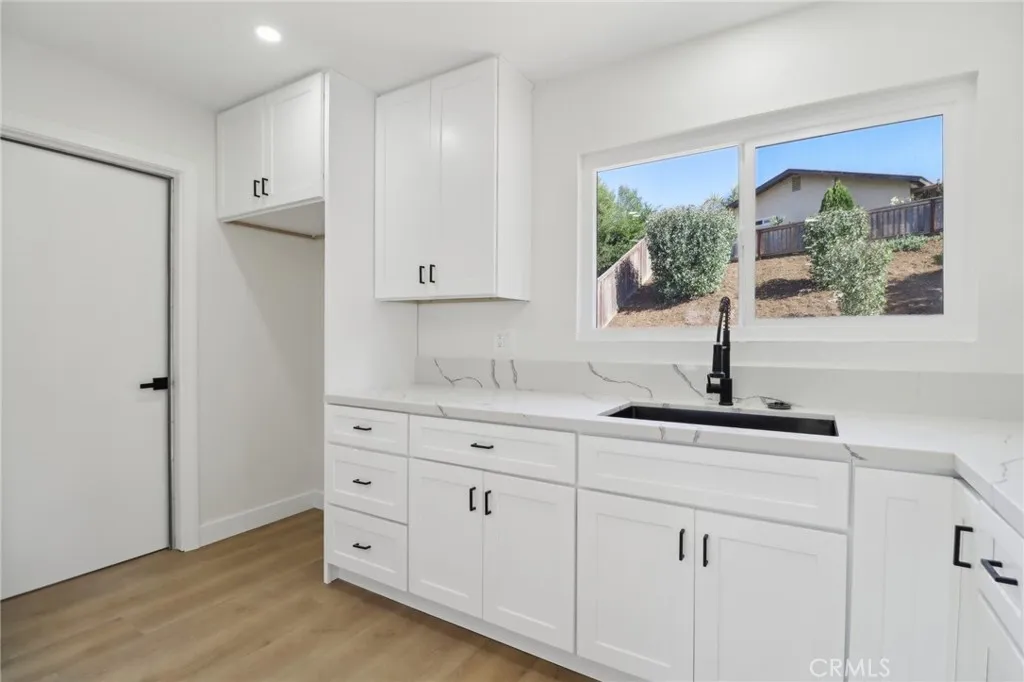 https://cdn.realtyfeed.com/cdn/127/306450416/6e5cb907edaba5d4e4f773f220a07e1a.webp