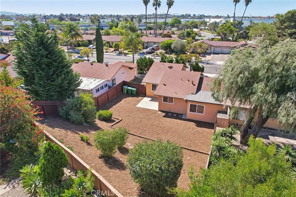 https://cdn.realtyfeed.com/cdn/127/306450416/c3a4ed4feea4484ef12e245b039c89a6.webp