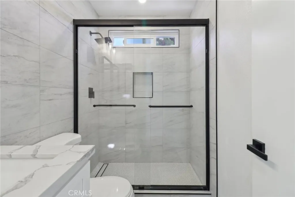 https://cdn.realtyfeed.com/cdn/127/306450416/d87595b8633436186100809bfe852115.webp