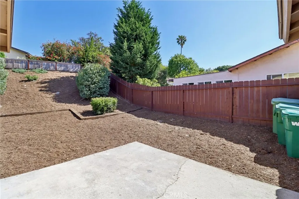 https://cdn.realtyfeed.com/cdn/127/306450416/e356301721bf12f12fa59742f7facf8a.webp