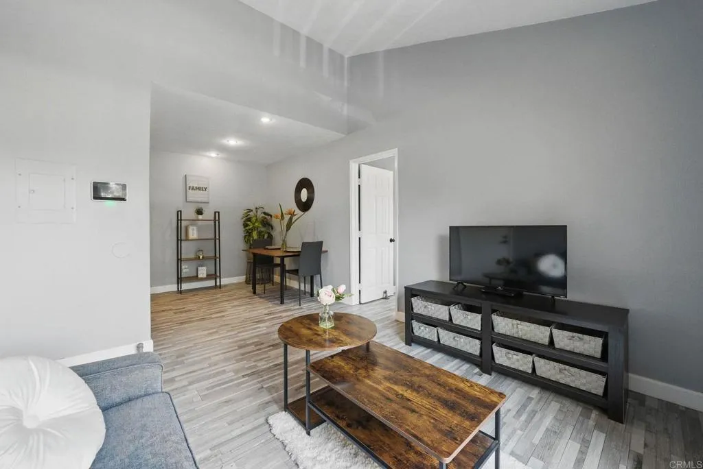 Photo #5: PTP2503858 Listing 