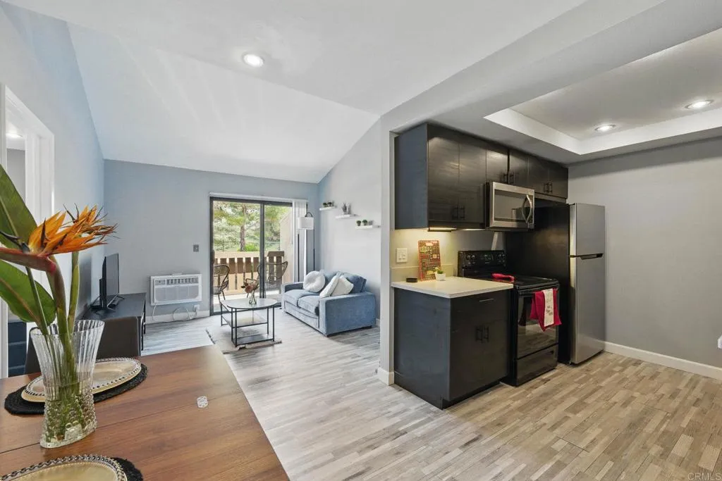 https://cdn.realtyfeed.com/cdn/127/306450787/4f9f223d88e39d7618f60a07b4c538d0.webp