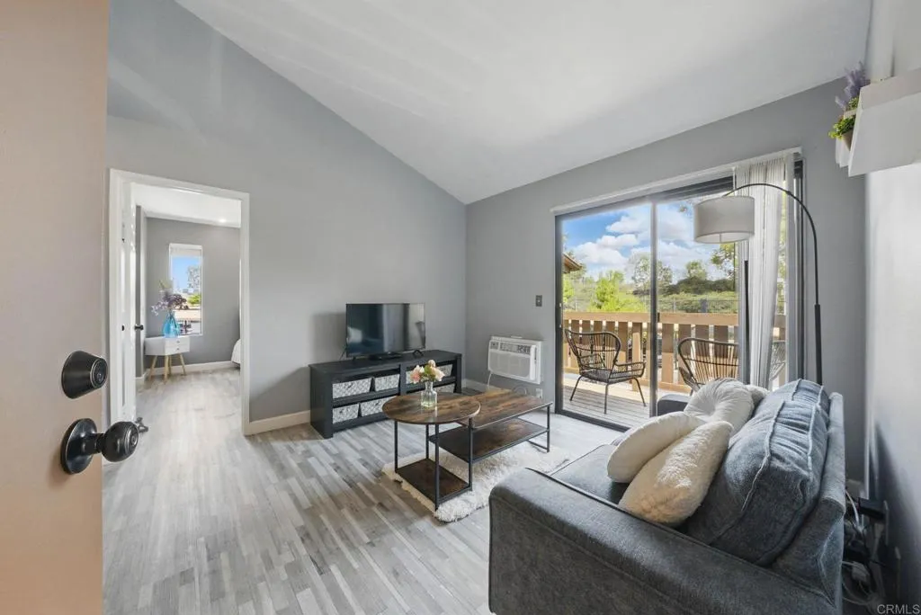 Photo #3: PTP2503858 Listing 