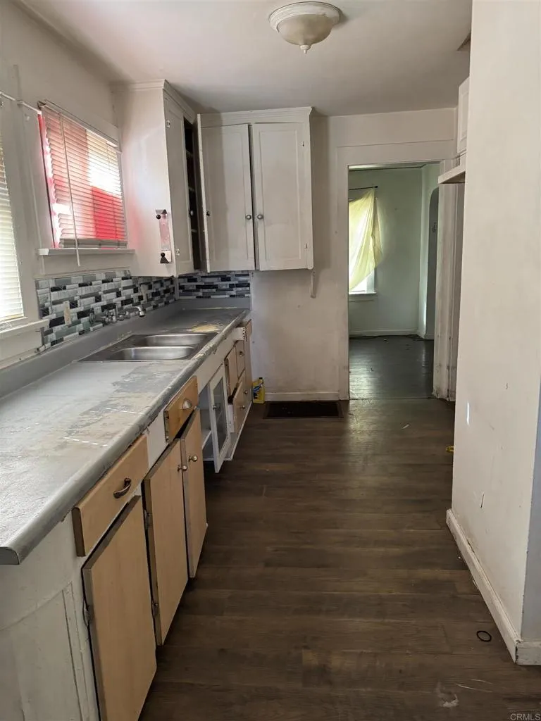 https://cdn.realtyfeed.com/cdn/127/306450911/f3615b7da3b427aa9c60e101175fe02f.webp