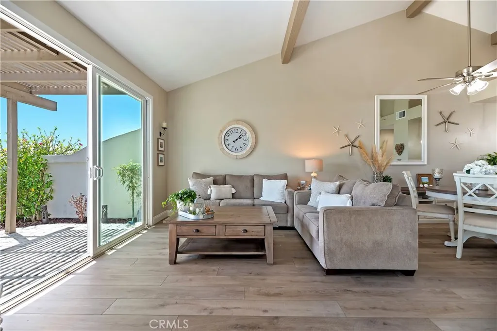 Photo #11: SW25117713 Listing: Photo #11