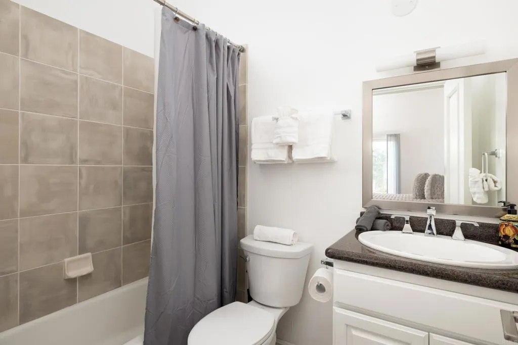 https://cdn.realtyfeed.com/cdn/127/306451239/099ba4afb0d044850eebed27456fa342.webp