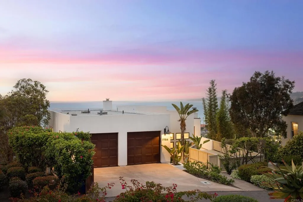 https://cdn.realtyfeed.com/cdn/127/306451239/2e9e35be928fa1f0bb6ddebbc7a2bfa0.webp