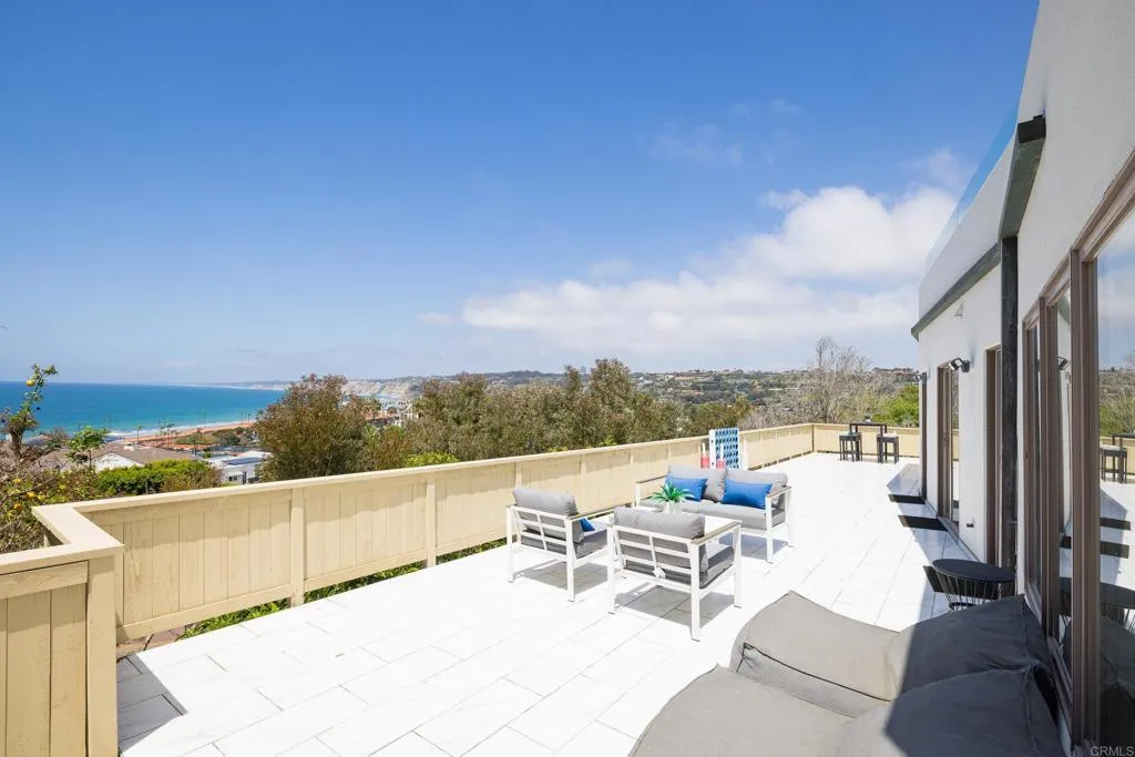 https://cdn.realtyfeed.com/cdn/127/306451239/8eae5ed919d90a2676e587e72b5f7cda.webp