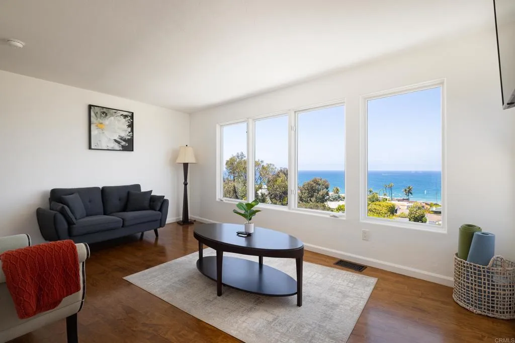 https://cdn.realtyfeed.com/cdn/127/306451239/aec9533bdaf1342c6d5a12da6f47dd31.webp