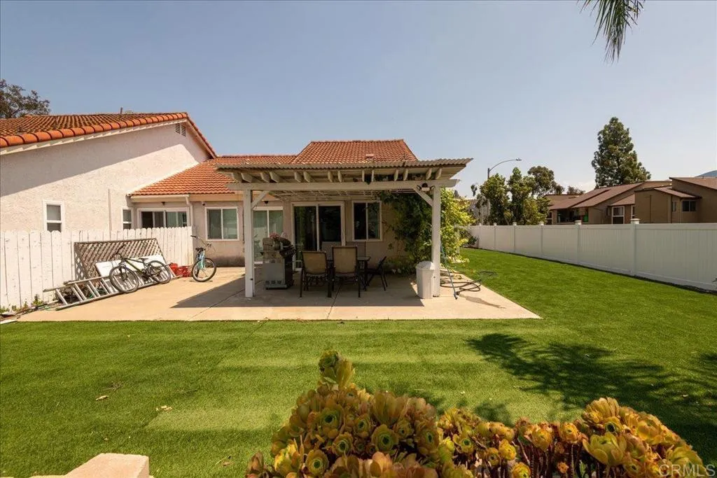 Photo #4: PTP2503882 Listing 