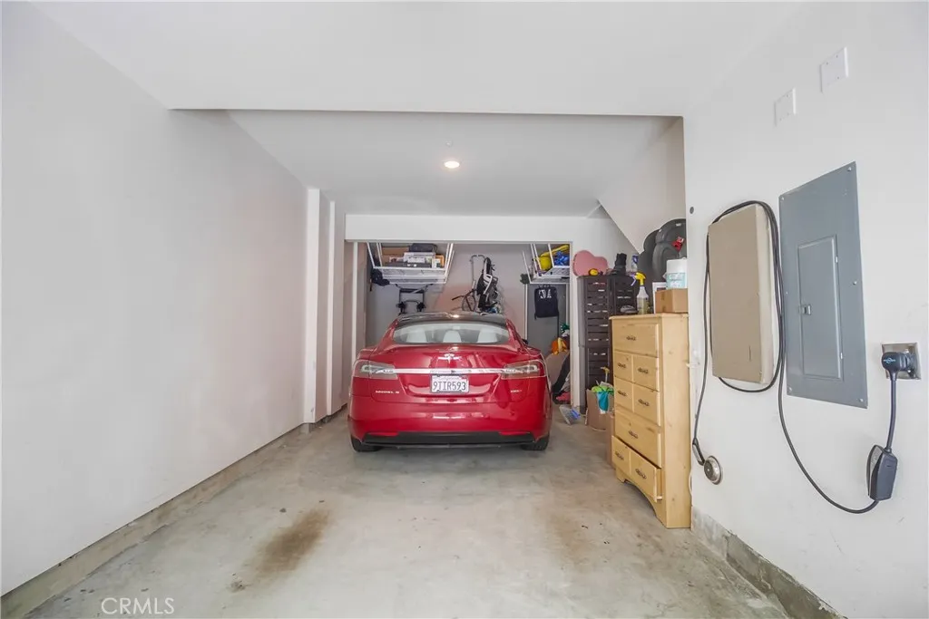 Photo #5: OC25117996 Listing 