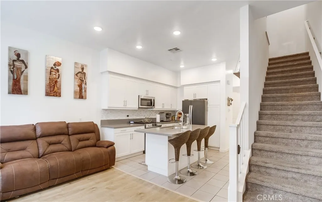 Photo #11: OC25117996 Listing: Photo #11