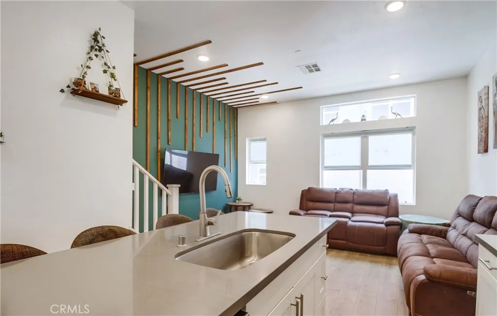 Photo #7: OC25117996 Listing: Photo #7