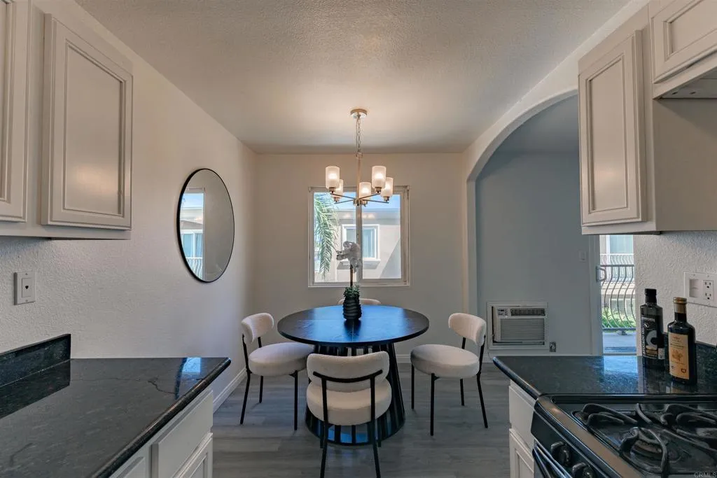 https://cdn.realtyfeed.com/cdn/127/306451349/4b822be76ccea210ebecce18d33ba9f8.webp