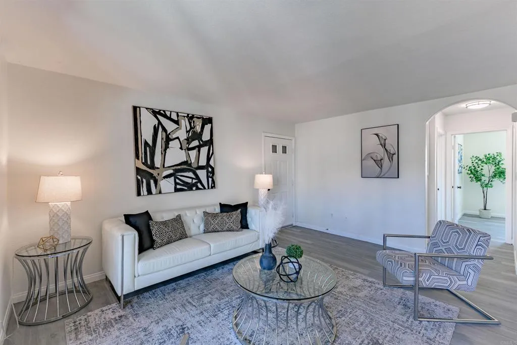 https://cdn.realtyfeed.com/cdn/127/306451349/d916e5cb97661fb75a22e878f0fd3720.webp