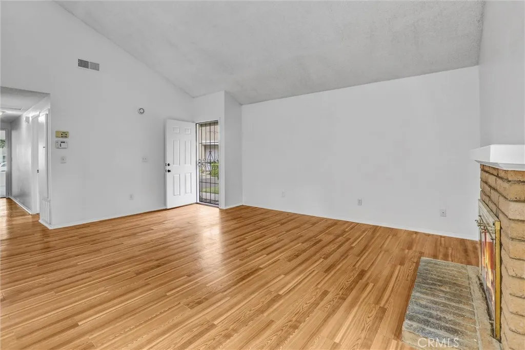 Photo #6: AR25118354 Listing 
