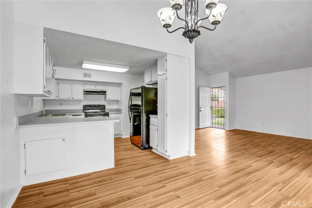 Photo #9: AR25118354 Listing: Photo #9