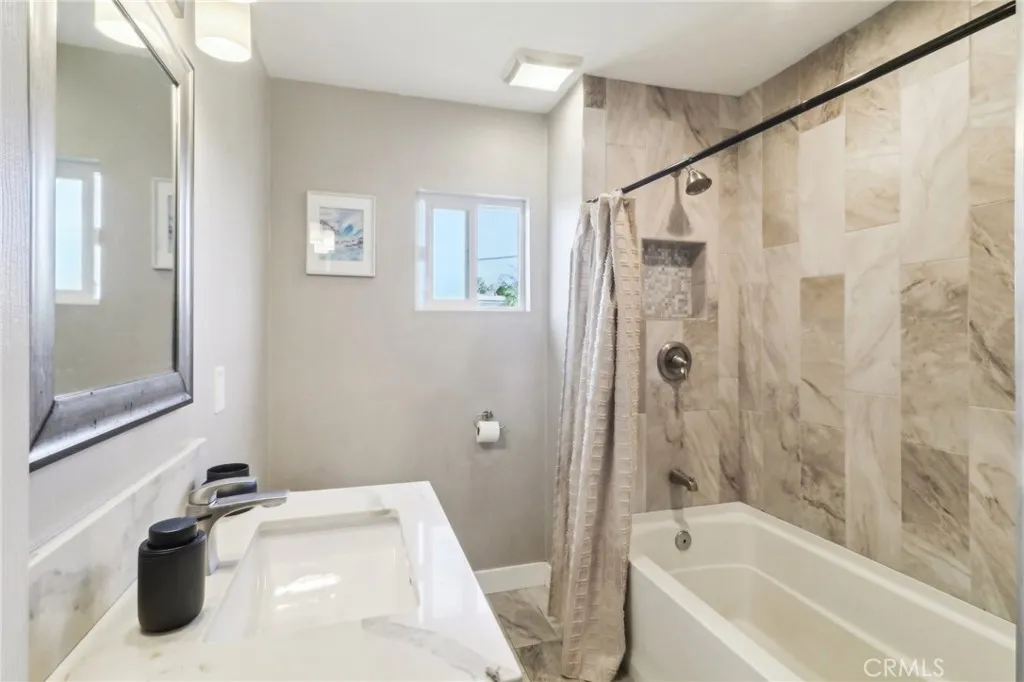 https://cdn.realtyfeed.com/cdn/127/306451491/07ff6d8d50bdd2264921dc80374700e4.webp