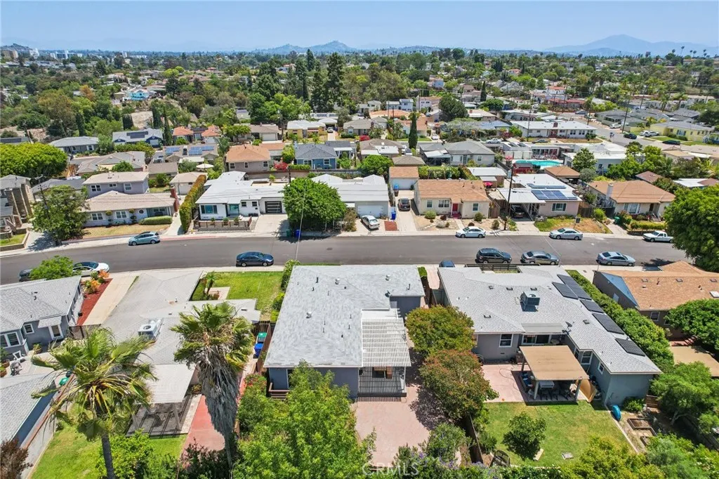 https://cdn.realtyfeed.com/cdn/127/306451491/187539af4a59c3d76b949d4c10551521.webp