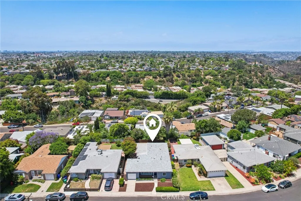 https://cdn.realtyfeed.com/cdn/127/306451491/6c7a14572ba3fba2bb044b09b213bfd0.webp