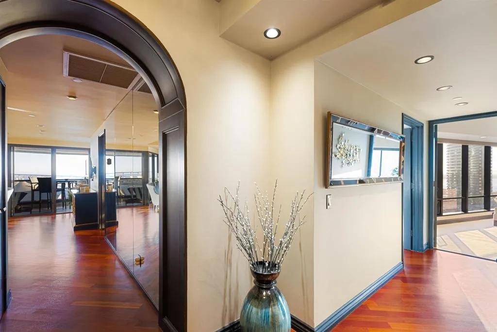 https://cdn.realtyfeed.com/cdn/127/306451574/ae3decb6b7a1c610d29c44be8fcdb03c.webp