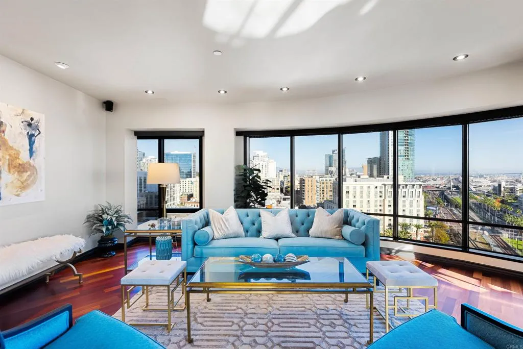 https://cdn.realtyfeed.com/cdn/127/306451574/ca4b005e655cbfecc7bc0a96fe41b4d0.webp