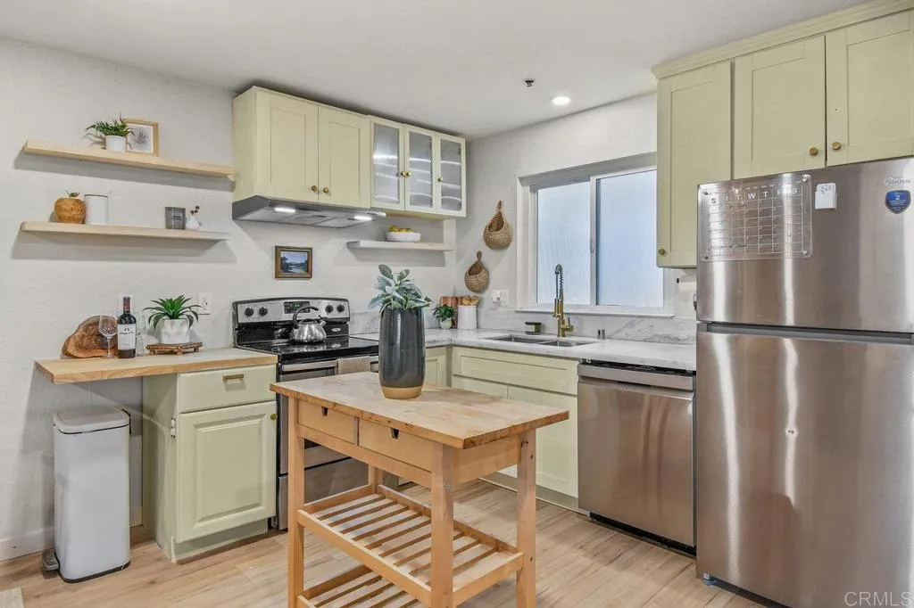 Photo #3: PTP2503893 Listing 