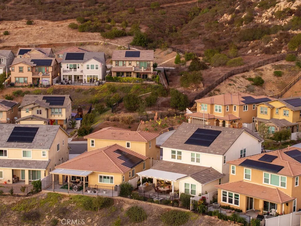 https://cdn.realtyfeed.com/cdn/127/306451651/1e37bbf11563baa8448fca0a971d7fc9.webp