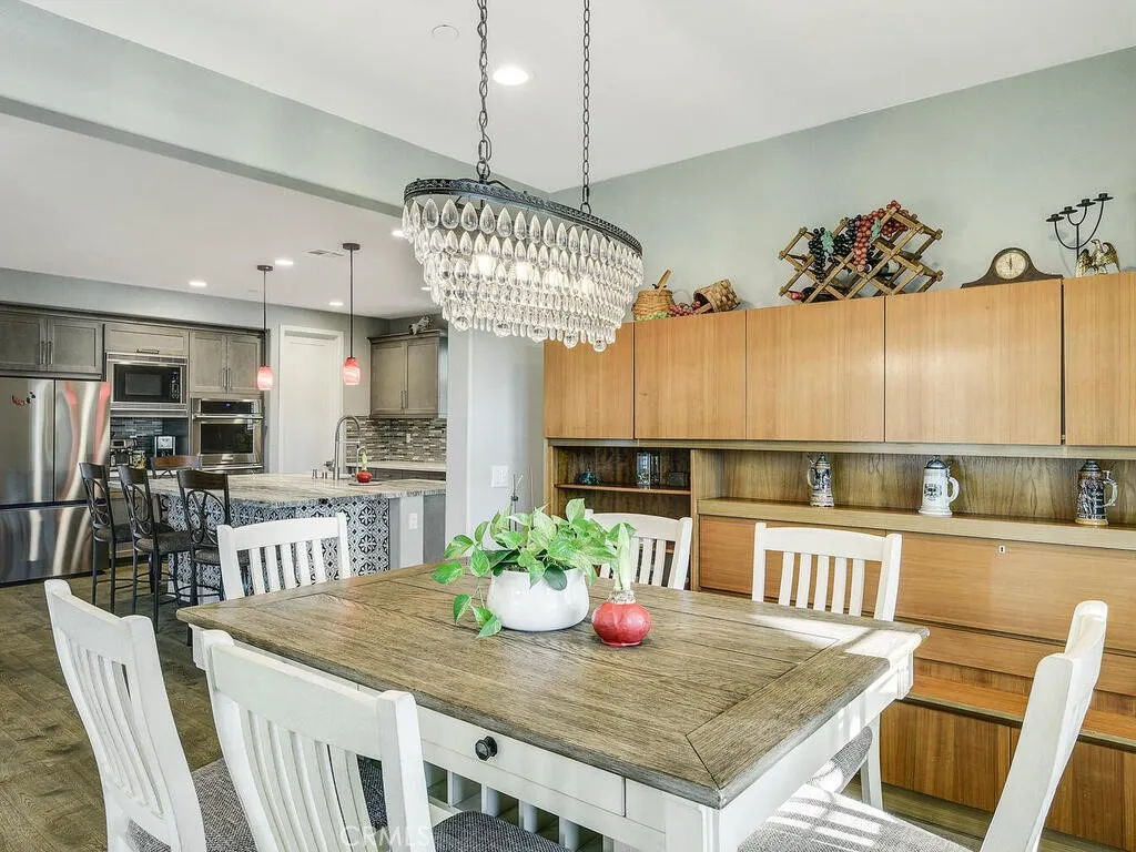https://cdn.realtyfeed.com/cdn/127/306451651/3c019ec0bb5e7b51eb4a8b41acbf1e09.webp