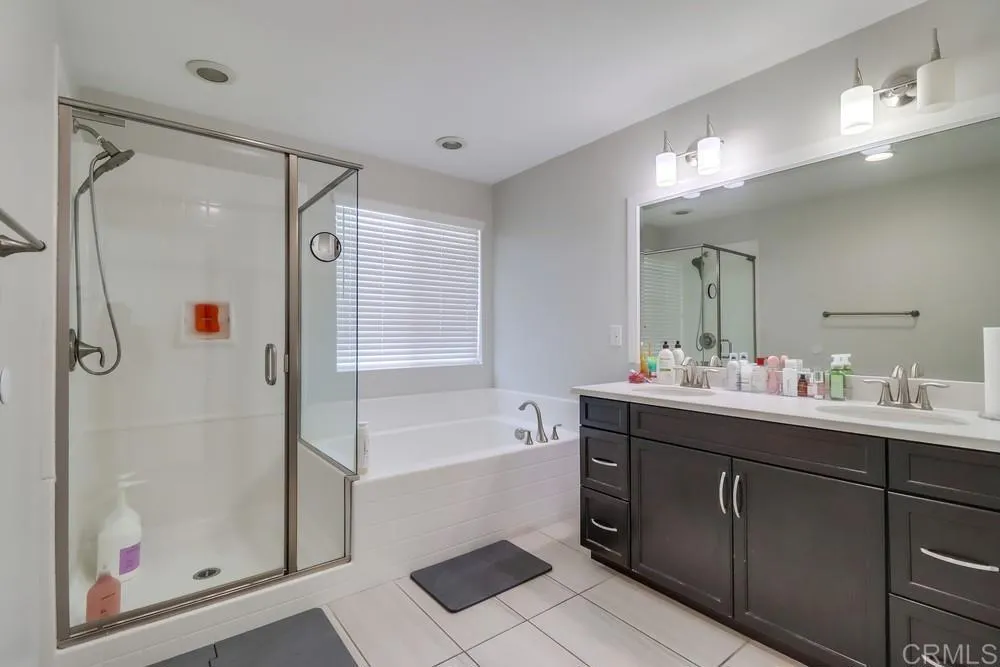 Photo #35: PTP2503897 Listing: Photo #35