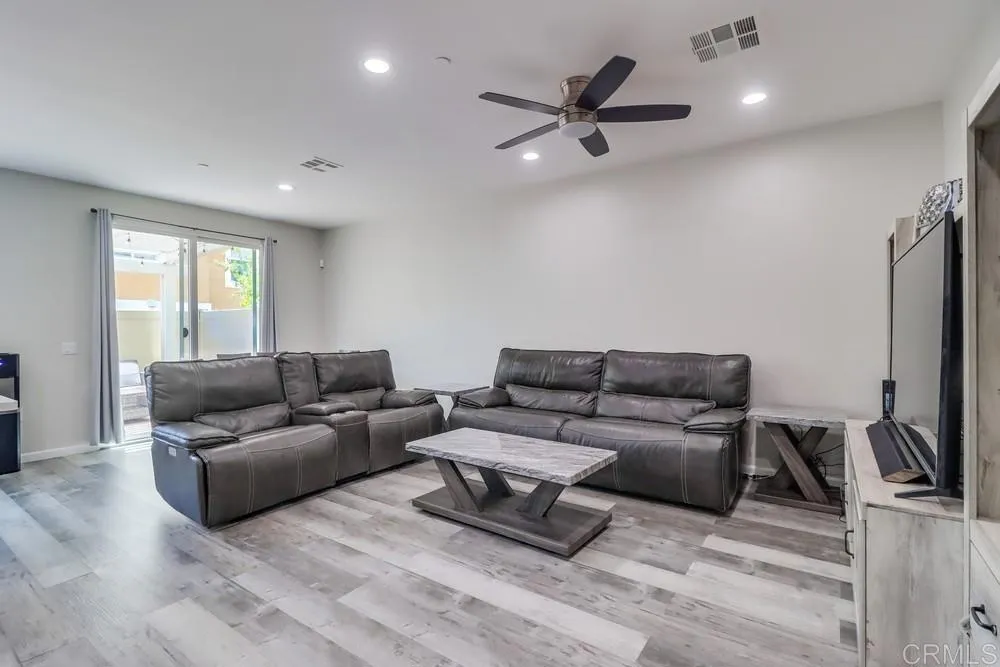 Photo #6: PTP2503897 Listing 