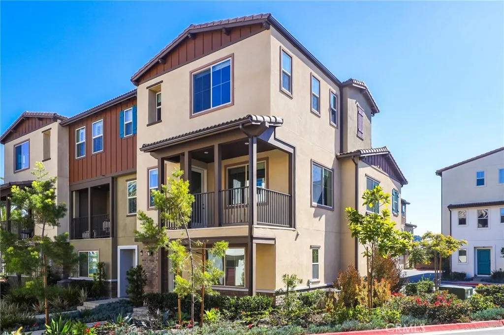 Photo #2: PW25118615 Listing 