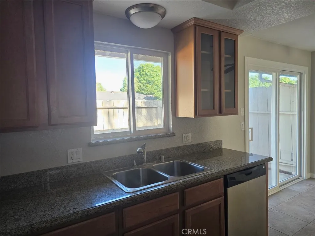 1177 Norwegian Avenue Unit 27, Modesto, CA 95350 - Photo 5 of 26, Modesto, CA