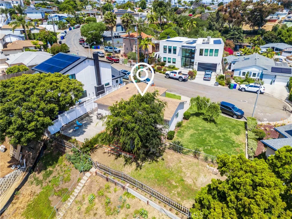 https://cdn.realtyfeed.com/cdn/127/306452436/56aad5e147d77587f0a9185754e38bd9.webp