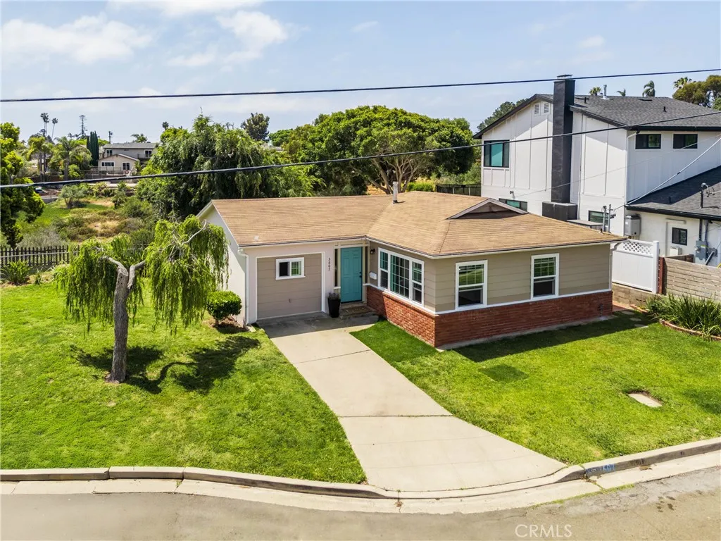 https://cdn.realtyfeed.com/cdn/127/306452436/dac88f13d5be380a15c1e4c13a053aed.webp