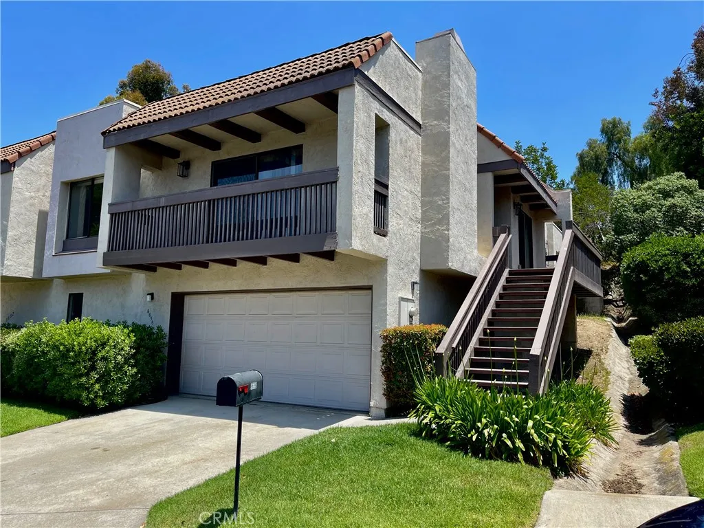 Photo #1: TR25115384 Listing: Photo #1