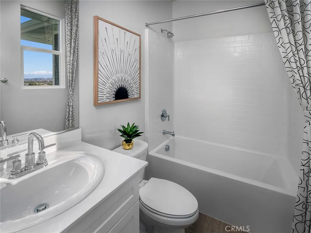 Photo #8: OC25119504 Listing: Photo #8