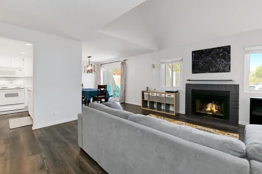 Photo #3: PTP2503939 Listing 