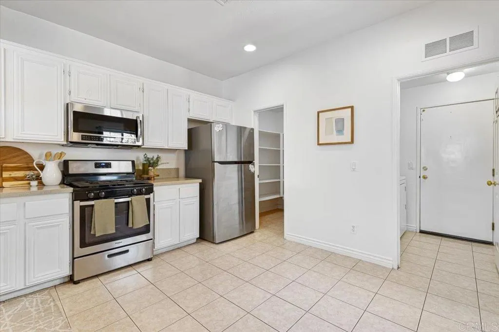 Photo #12: PTP2503935 Listing: Photo #12